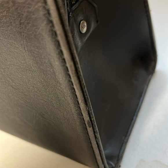 Matt & Nat Vegan Portia Satchel Purse - Picture 3 of 14